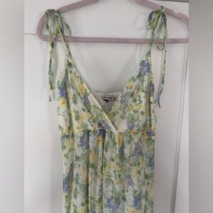 Abercrombie & Fitch Floral Maxi Dress